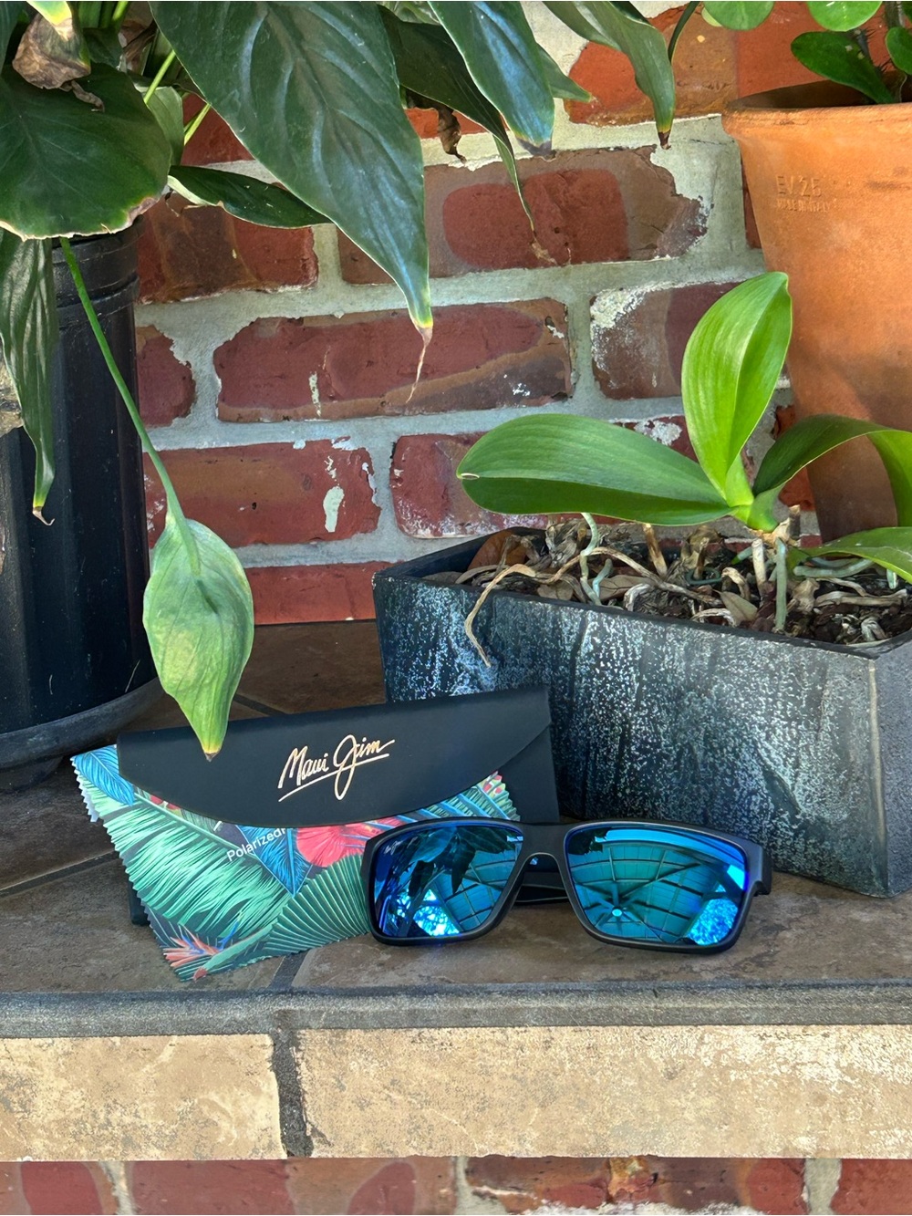 Maui Jim Uila AF Blue Hawaii Polarized Sunglasses MJ0662SA-001 XL